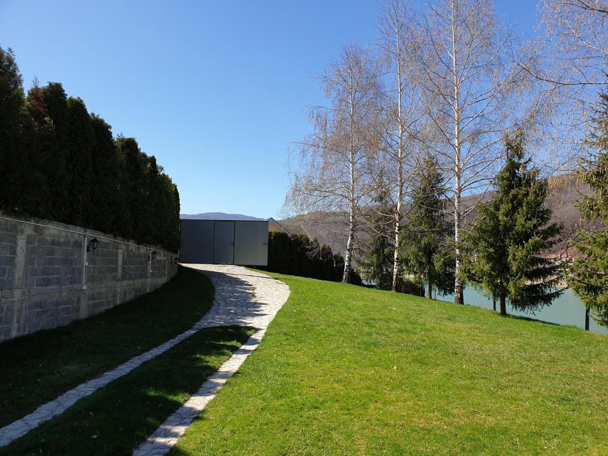 Lake House Novi Pazar Luaran gambar