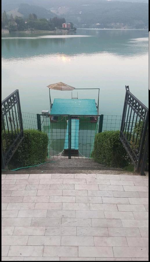Lake House Novi Pazar Luaran gambar