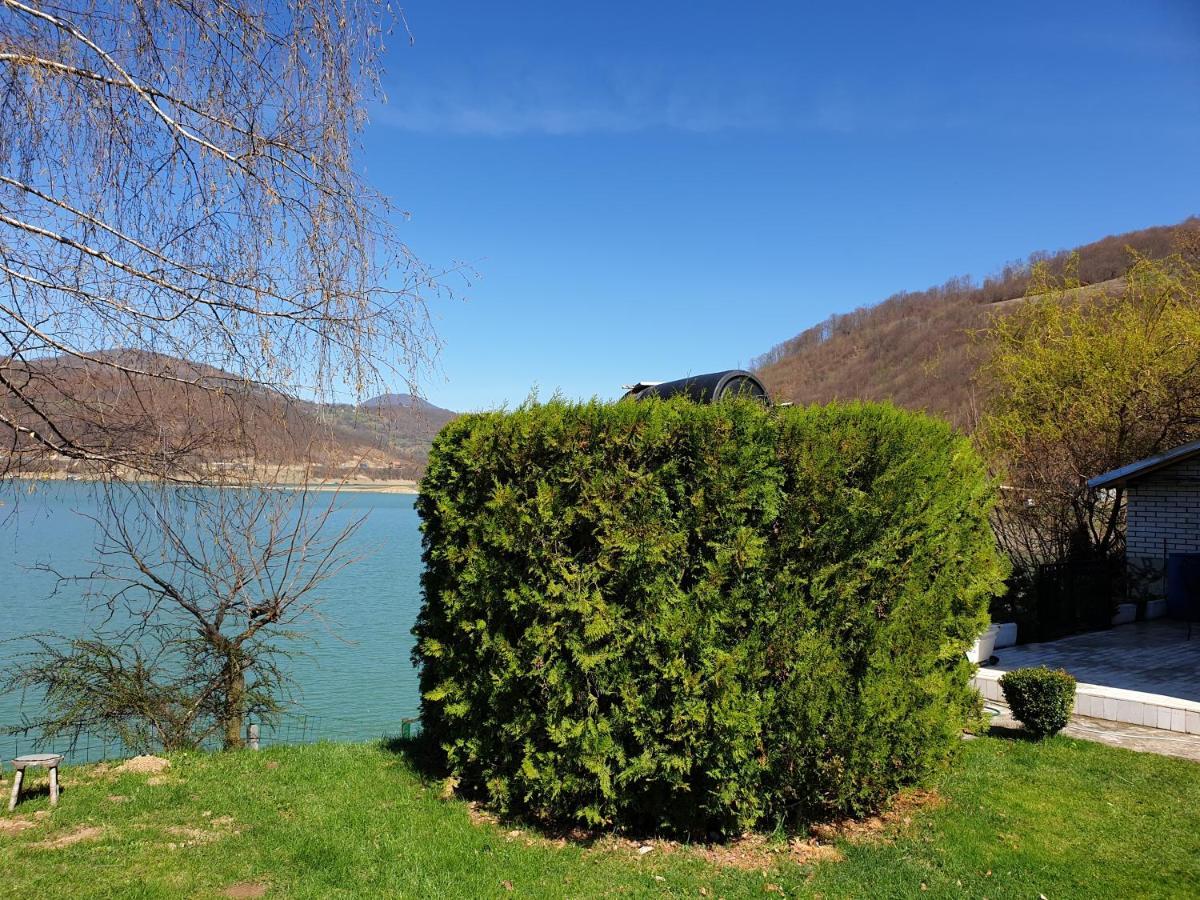 Lake House Novi Pazar Luaran gambar