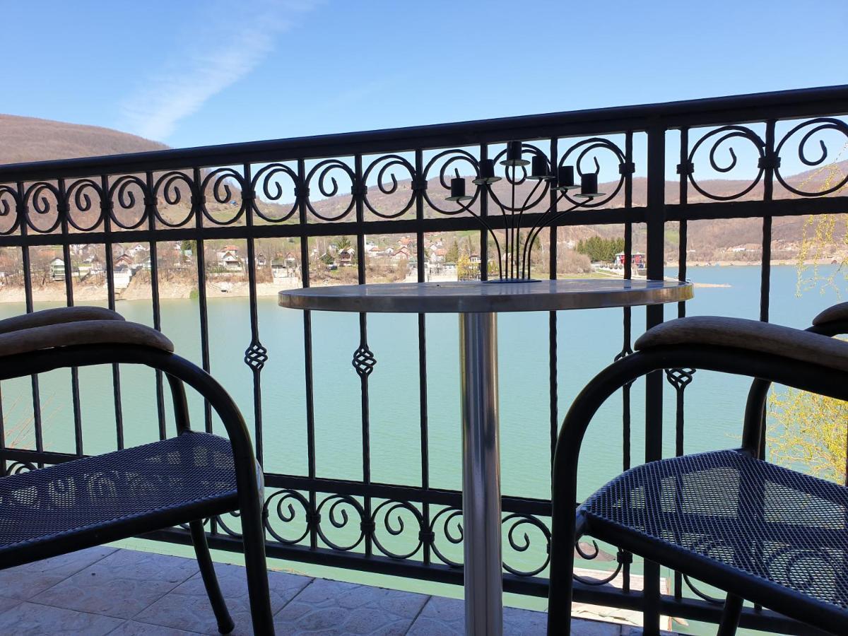 Lake House Novi Pazar Luaran gambar