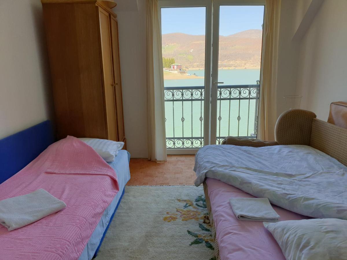 Lake House Novi Pazar Luaran gambar